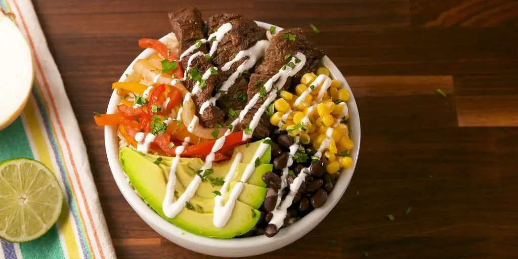 Лучший рецепт Power Bowl со стейком Fajita - Как приготовить Power Bowl со стейком Fajita