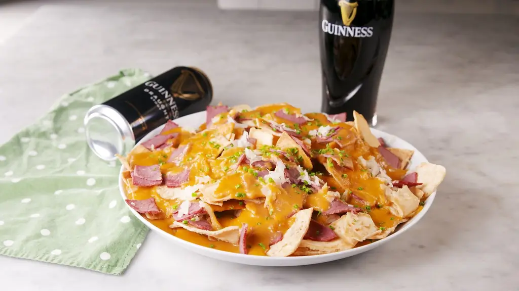 Reuben Beer Cheese Nachos - Как приготовить Reuben Beer Cheese Nachos