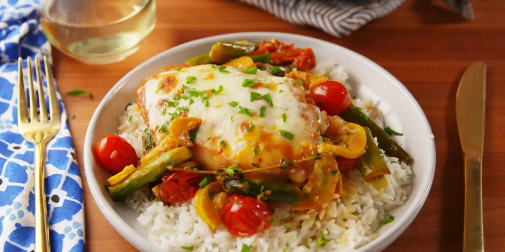 Лучший рецепт сырной курицы Primavera - Как приготовить сырную курицу Primavera