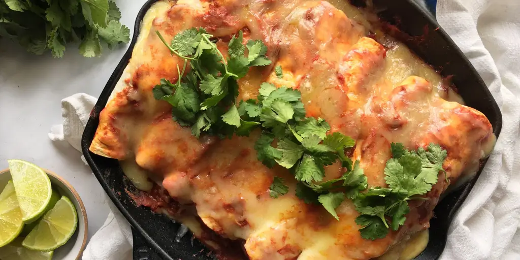 Лучший рецепт запеченных куриных энчиладас с сыром - Как приготовить запеченные куриные энчилады с сыром