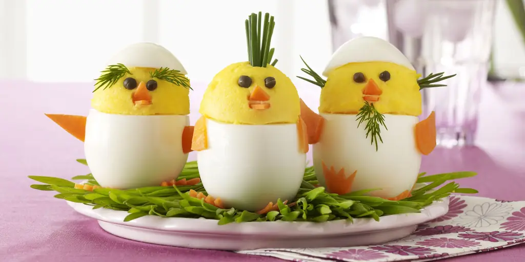 Рецепт цыплят из фаршированных яиц