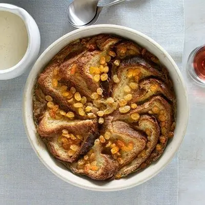 Хлебный пудинг с маслом и виски Creme Anglaise Рецепт