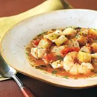 Креветки и треска с бульоном из эстрагона и гренками - Рецепты рыбных супов - Рецепты супов с морепродуктами - Рецепты супов из моллюсков - Французские рецепты