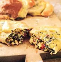 Кальцоне с мангольдом и вялеными помидорами - Итальянские рецепты - Рецепты пиццы