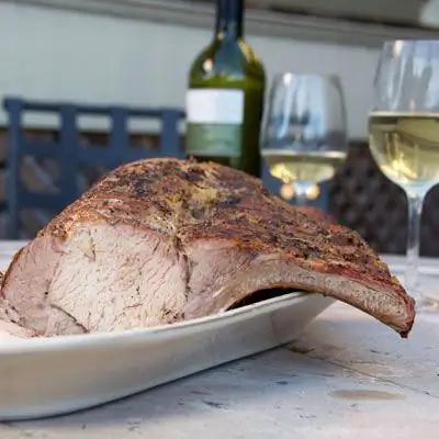 Жареная кость в рецепте жаркого из свинины - Taste of Place