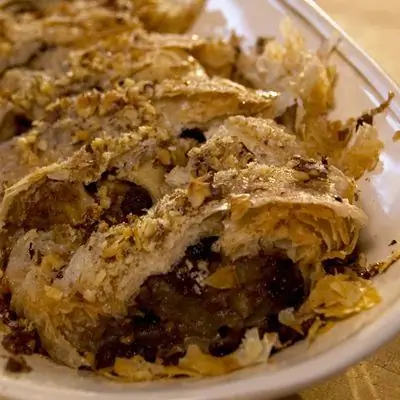 Рождественский рецепт яблочного штруделя - Taste of Place