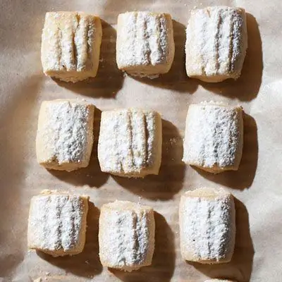 Сдобное печенье с гвоздикой и сахаром Рецепт