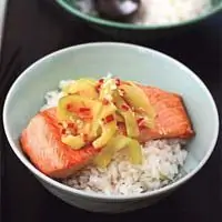 Чаша с рисом из лосося и соусом из имбиря и лайма - Азиатские рецепты - Вьетнамские рецепты - Рыбные рецепты