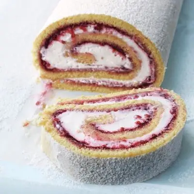 Рецепт рулета с лесным орехом и малиной и желе