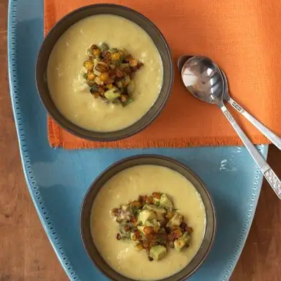 Суп из свежей кукурузы с жареной кукурузой Рецепт гуакамоле - Кукурузный суп Лурдес Кастро