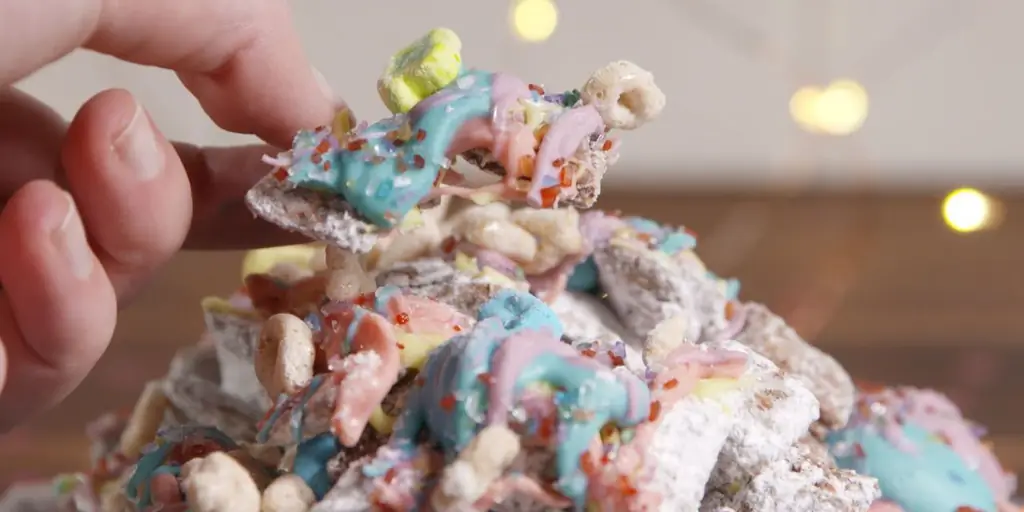 Best Rainbow Muddy Buddies - Как сделать Rainbow Muddy Buddies