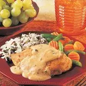 Цыпленок с паприкой и сметанным соусом - Campbell's Kitchen