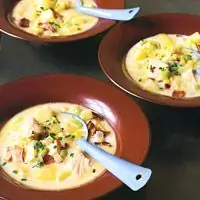 Похлебка из лосося и кукурузы с лимской фасолью - Рецепты рыбного супа