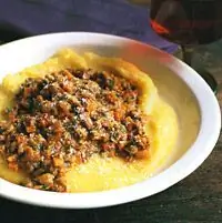 Полента с мясным соусом - Рецепты болоньезе - Рецепты рагу - Рецепты сосисок