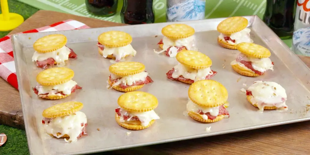 Лучший рецепт Mini RITZ Reubens - Mini RITZ Reubens для вечеринок