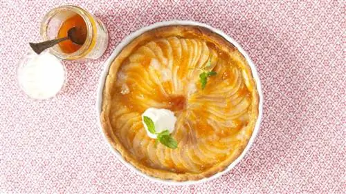 Линейный торт с грушами и марципаном Линейный торт с грушами и марципаном