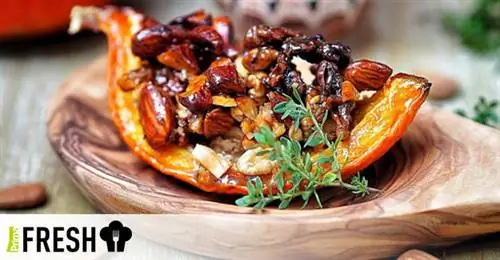 Запеченная тыква с медом и орехами