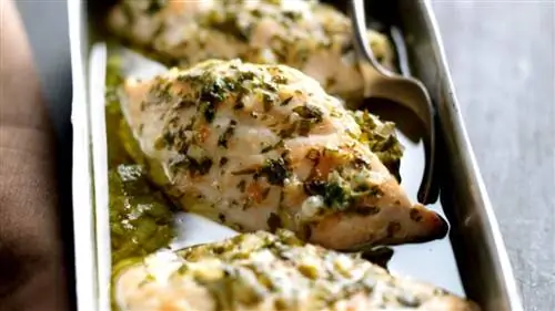 Куриная грудка на травах с цитрусовым конфи Куриная грудка на травах с цитрусовым конфи