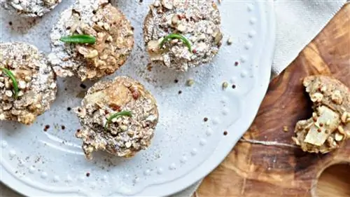 Овсяные маффины и груши