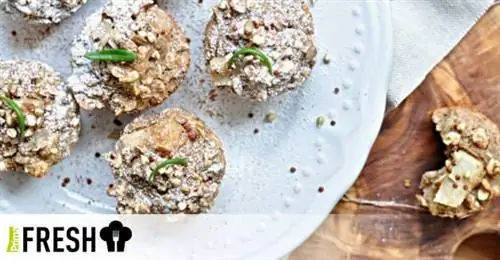 Маффины с овсянкой и грушей