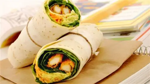 Популярные роллы могут быть наполнены спредом, тунцом или остатками жареного мяса или стейка