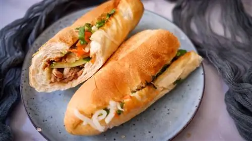 Багет Banh Mi с начинкой из свинины