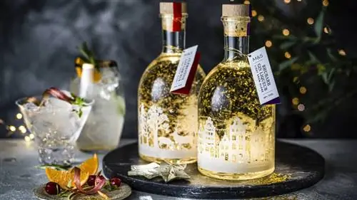 Джиновые ликеры со вкусом мандарина и ревеня