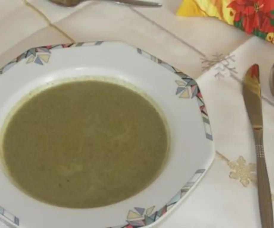 Салат-суп просто напыщенный вкус