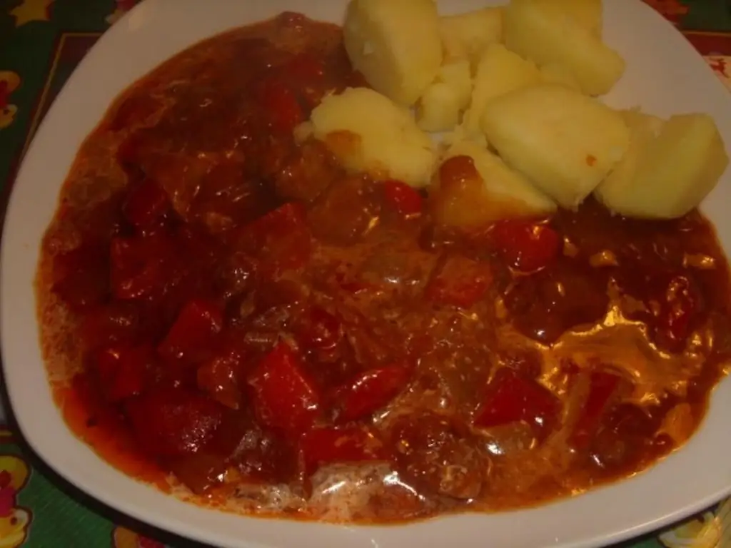 Гуляш в Рёмертопфе