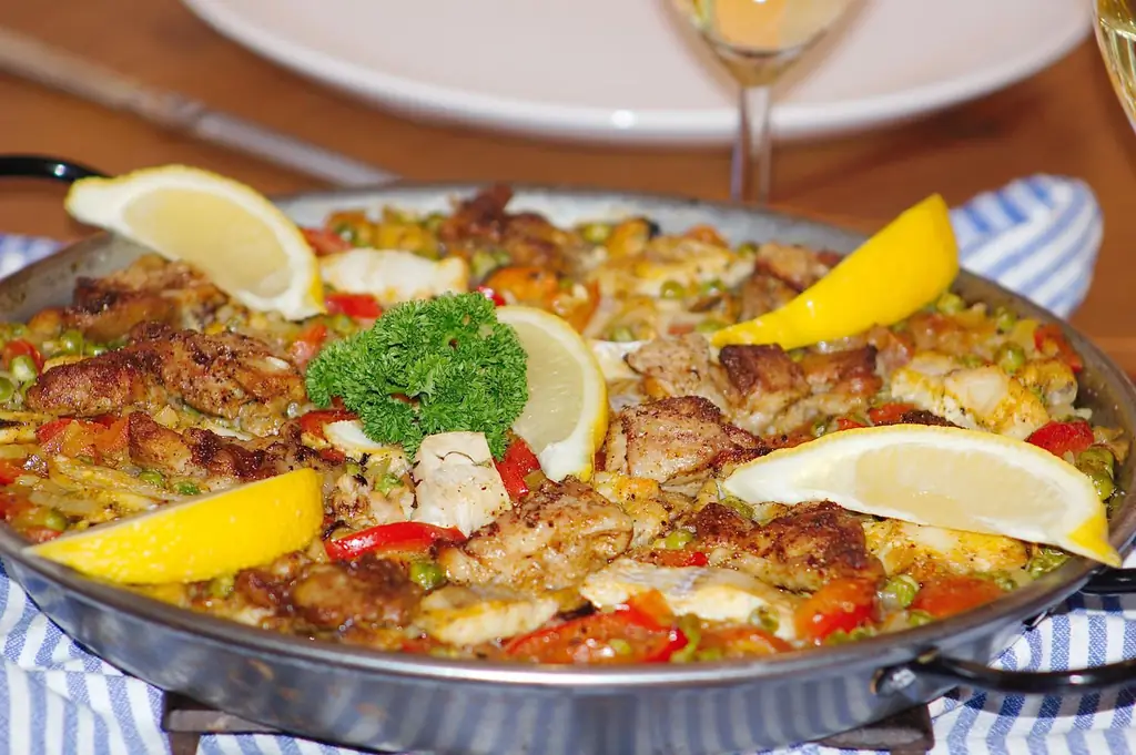 Паэлья На наш вкус!: