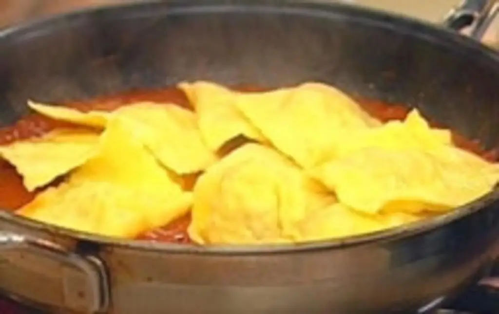 Домашние равиоли с куриной начинкой