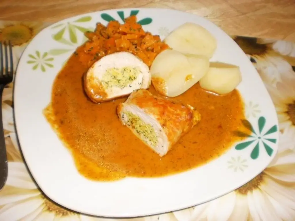 Шницель из индейки с овощами