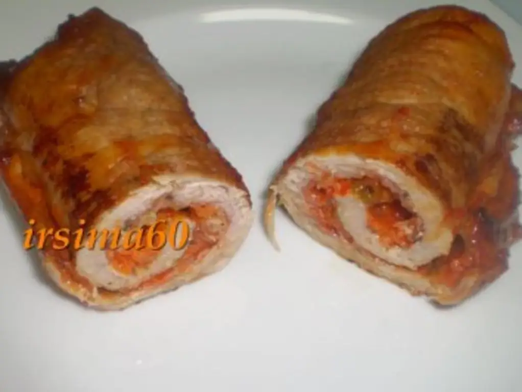 Свиные рулеты с начинкой из паприки