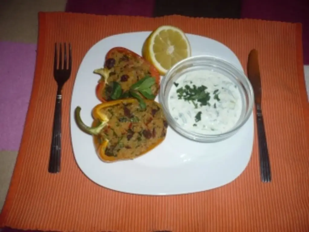 Фаршированный перец "Ману" с огурцом