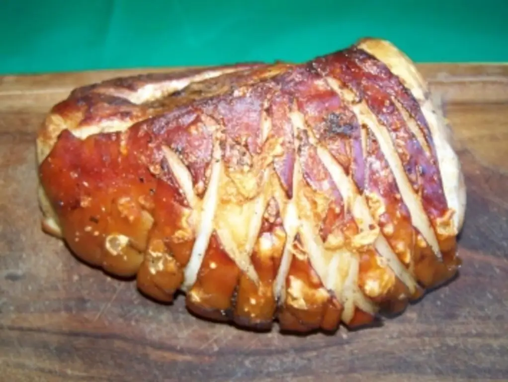 Krustenbraten Жаркое из свинины, запеченное с хрустящей корочкой