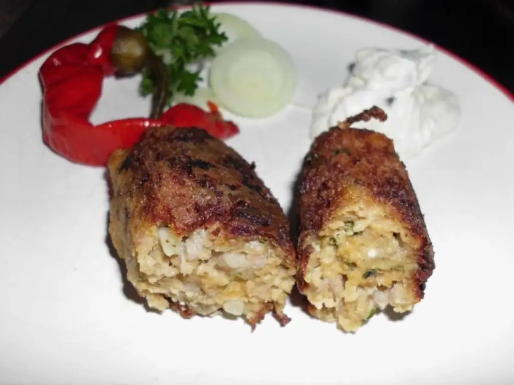 Мясные рулетики с фетой
