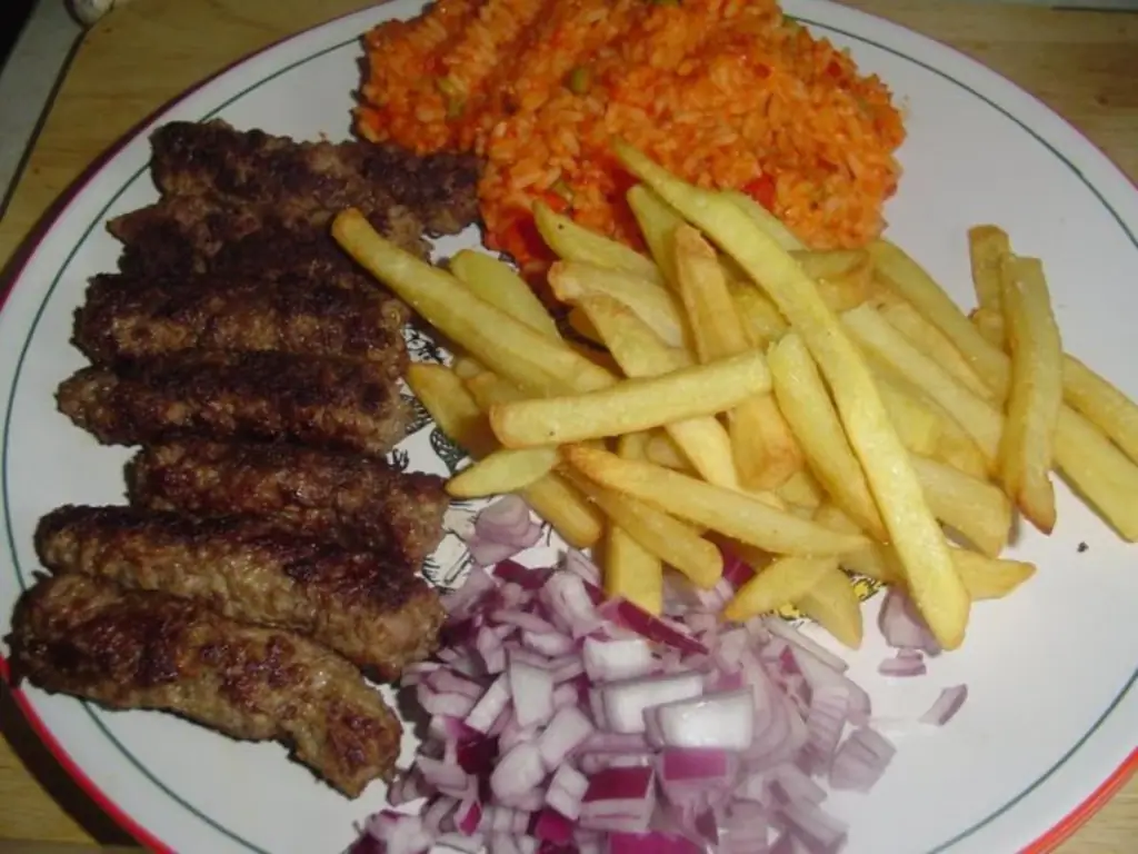 Cevapcici Почти как югославы