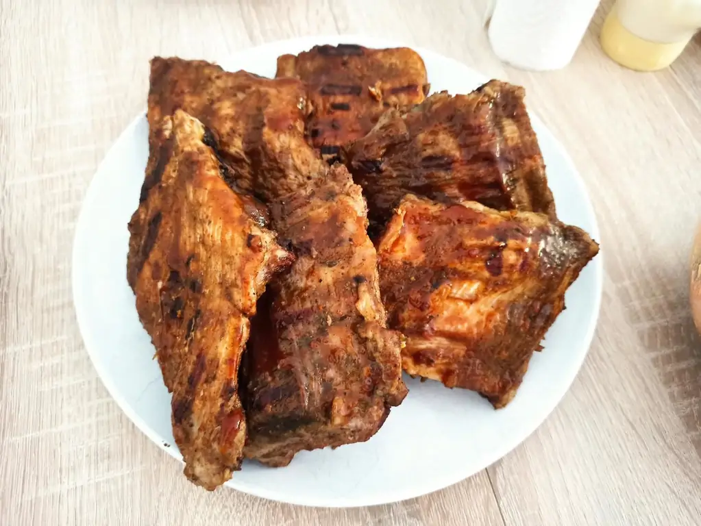 Свиные ребрышки по рецепту sous vide