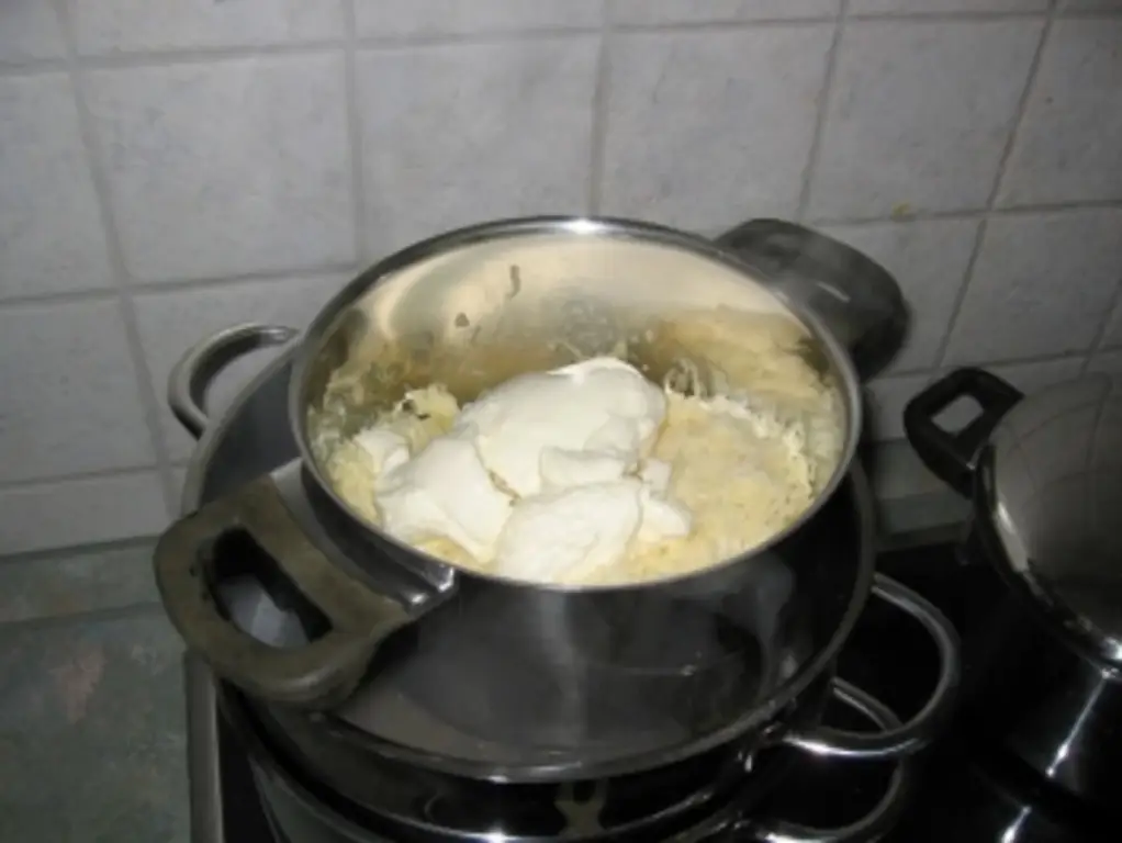 Паста с цветной капустой в сырном соусе