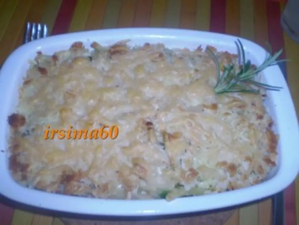 Гратен из макарон с хрустящей корочкой