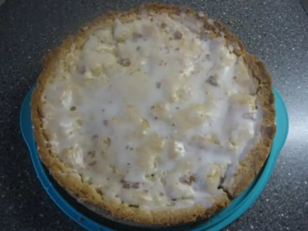 Яблочный пирог с начинкой