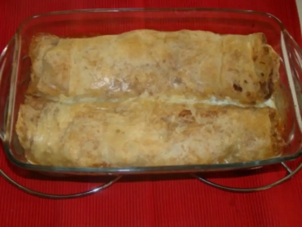 Штрудель с печеными яблоками
