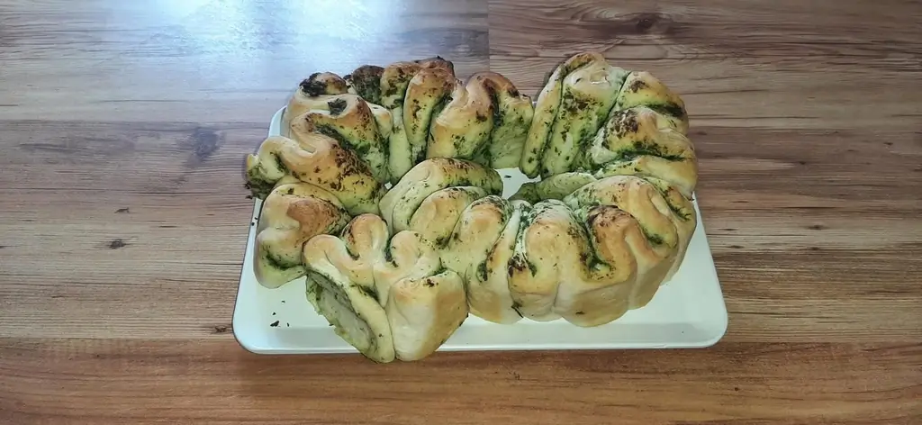 Хлеб с чесноком