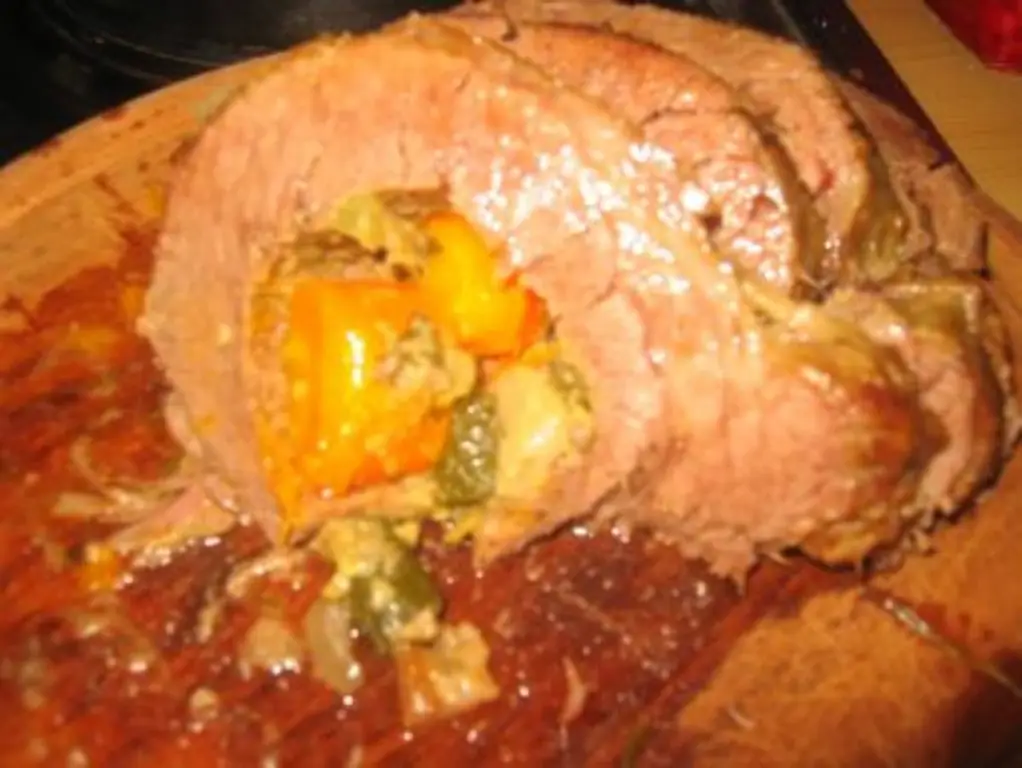 Мясо: Фаршированная грудинка