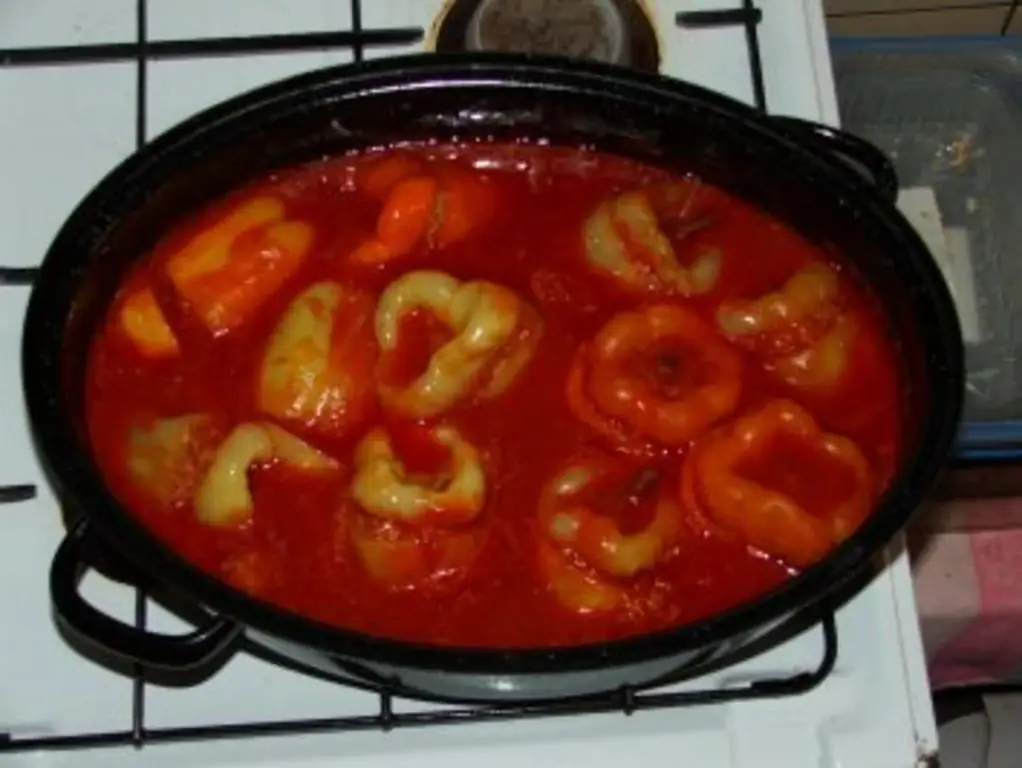 Перец, фаршированный мясным фаршем