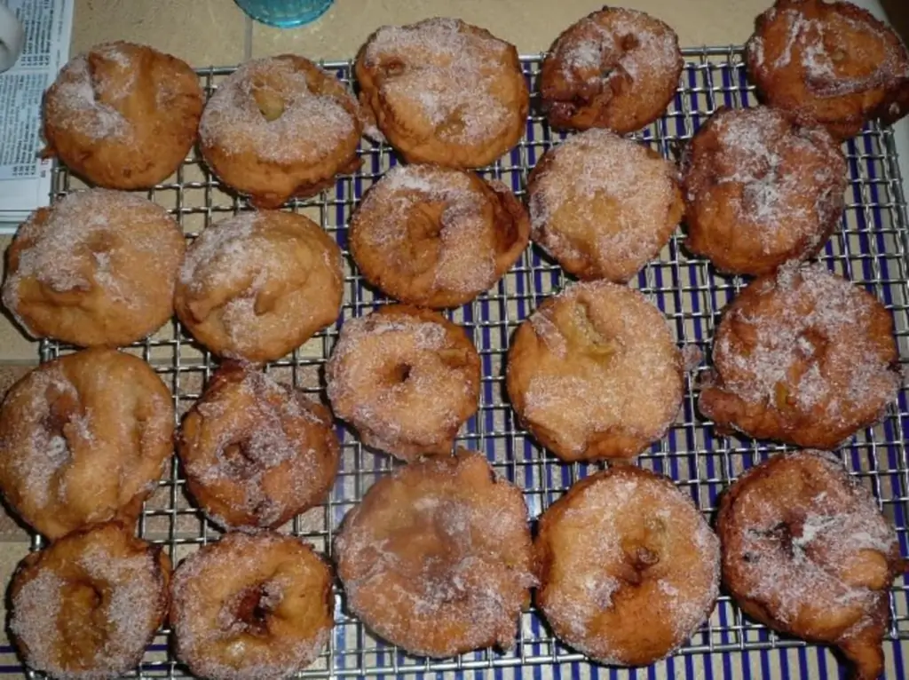 Яблоко в пивном кляре