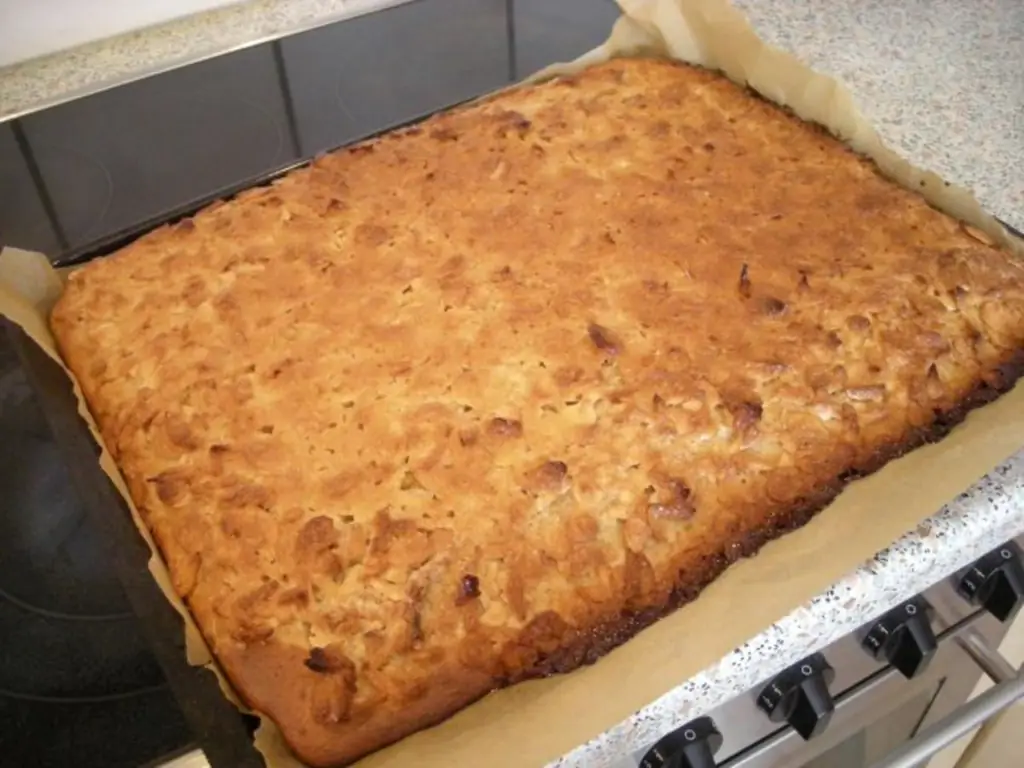 Миндальный торт с пахтой