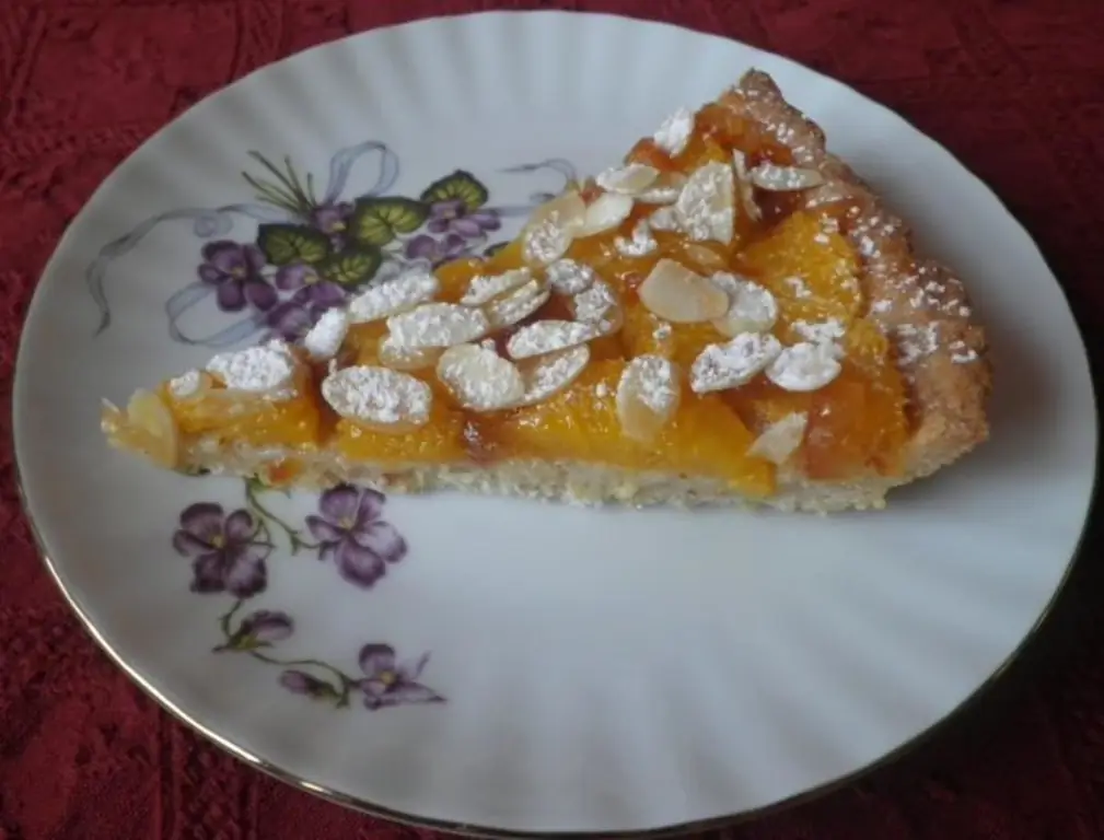 Апельсиновый тарт с мукой и сахаром