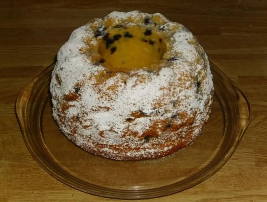 Черничный Гугельхупф
