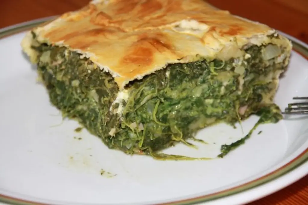 Бёрек с начинкой из шпината